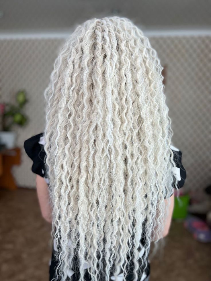 Curly Premium
