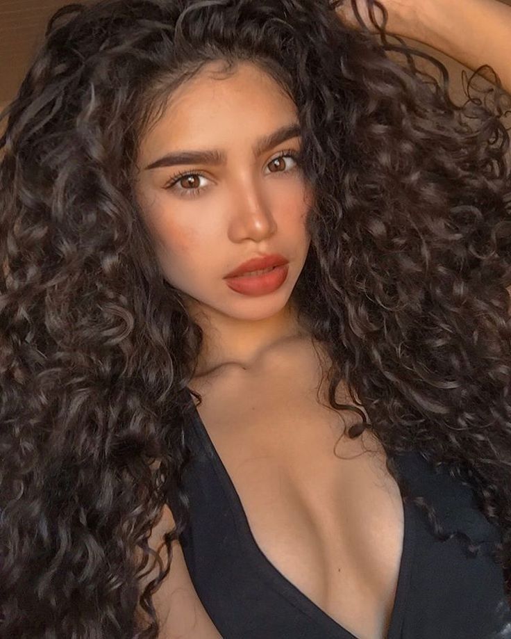 Curly Premium