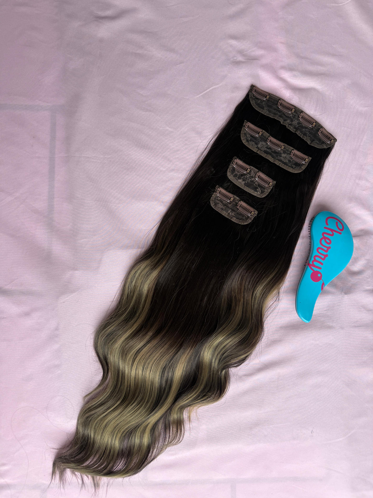 Extensión ondulada con clips