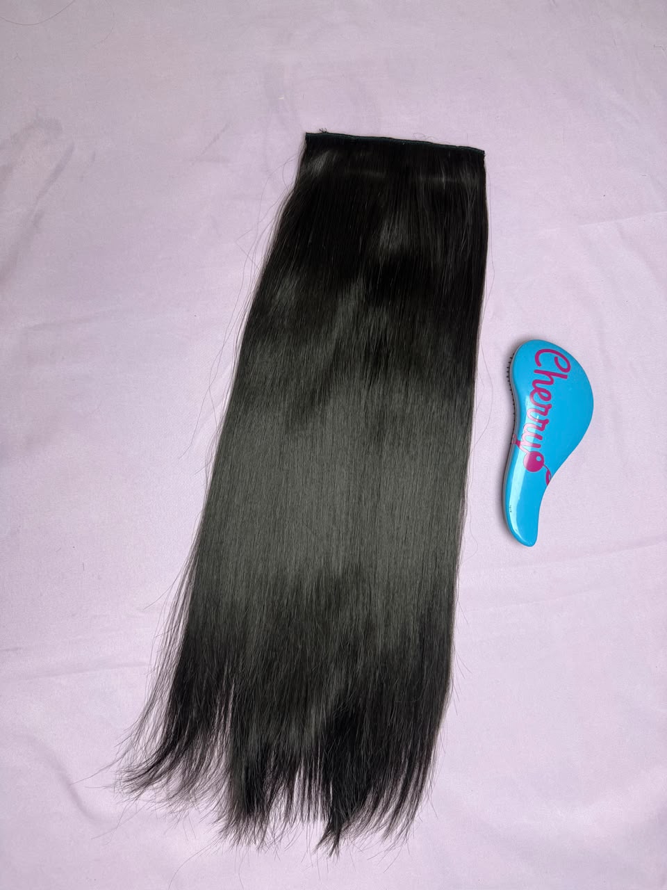 Extensión lacia con clips