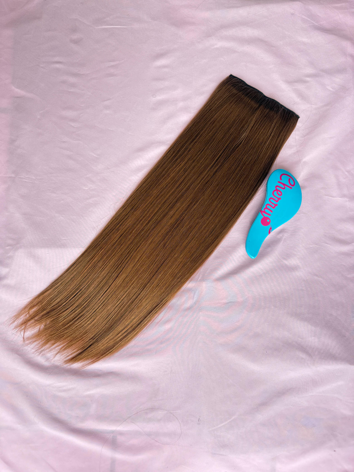 Extensión lacia con clips