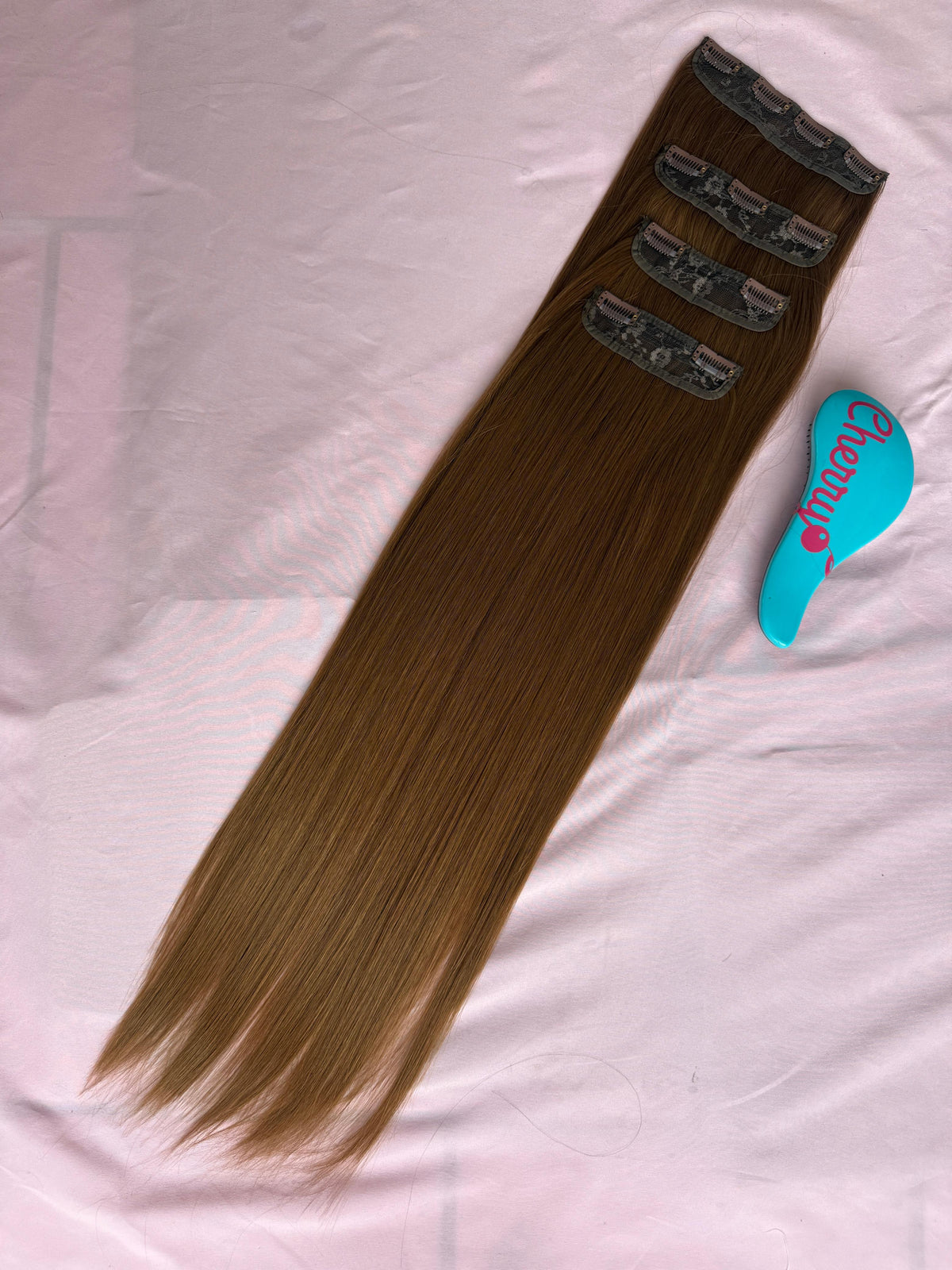 Extensión lacia con clips