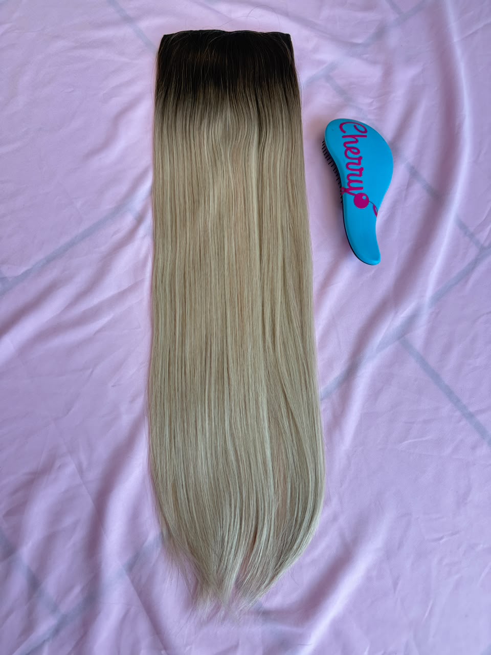 Extensión lacia con clips